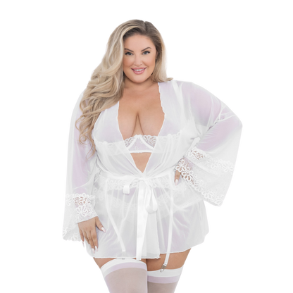 M&M Lace Robe